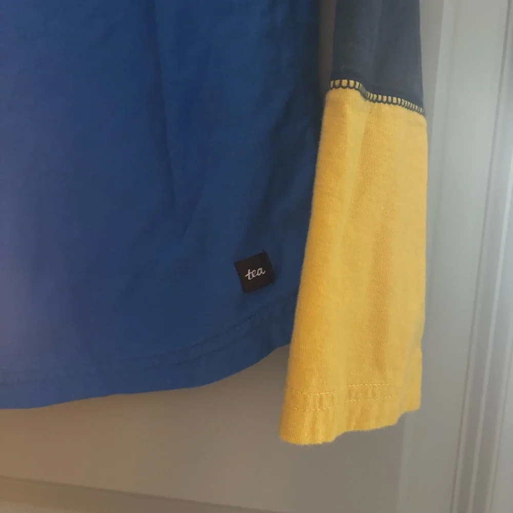 Tea Collection Blue and Yellow Raglan Tee - Picture 7 of 9